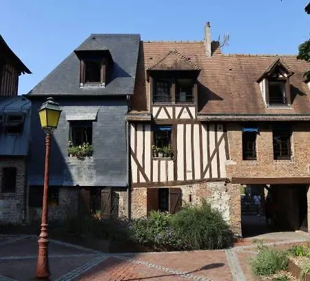 La Maison Des Lupins - 2 Personnes Pont-Audemer